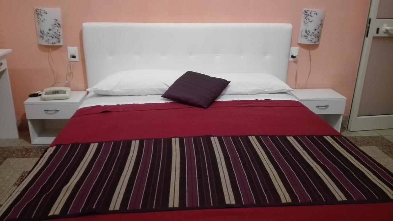 Hotel Mirage Messina Eksteriør bilde